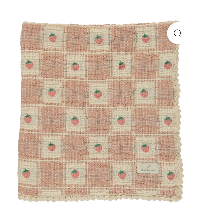 Bebe organic crochet Strawberry blanket, pink